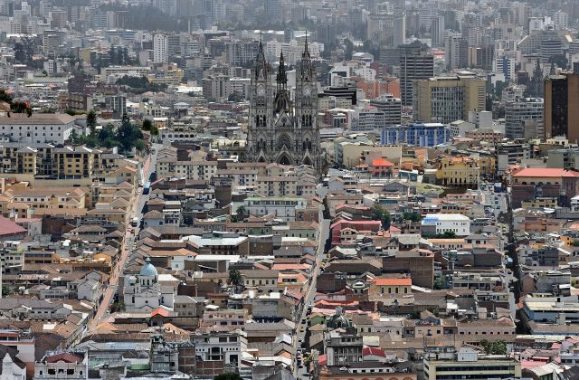 Basílica del Voto Nacional, Quito